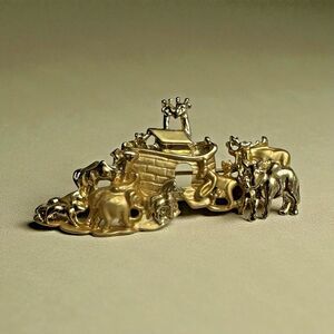 Signed AJC Noah’s Ark Brooch Gold Tone Animal Pair Design 2.75"